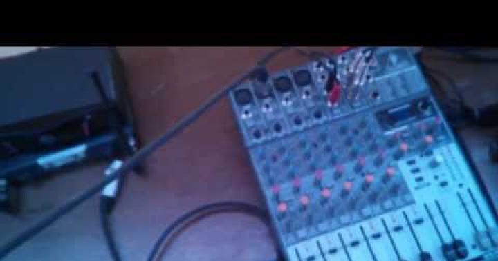 Rules for connecting a mixing console to devices Connecting a mixer to a laptop